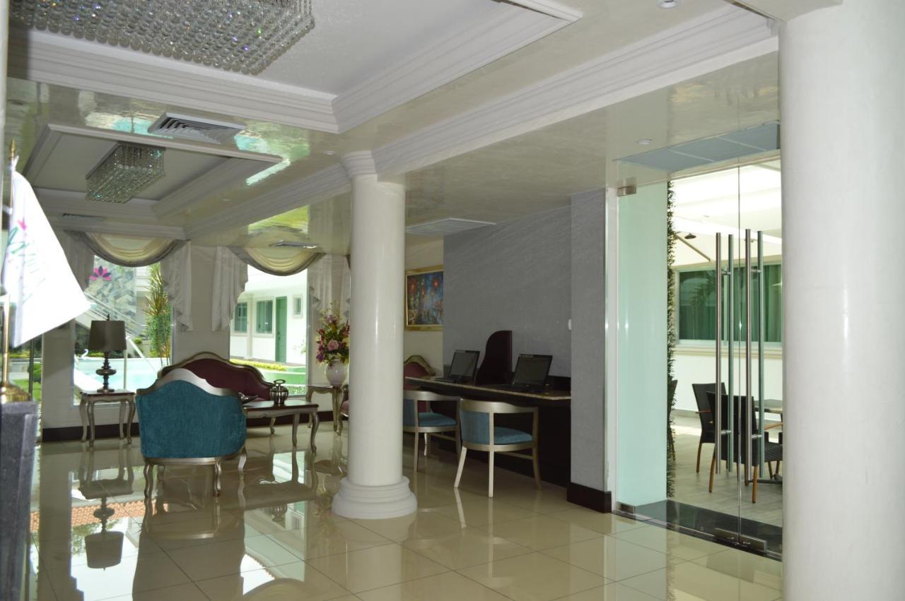 Hotel Villa Magna Poza Rica Eksteriør billede