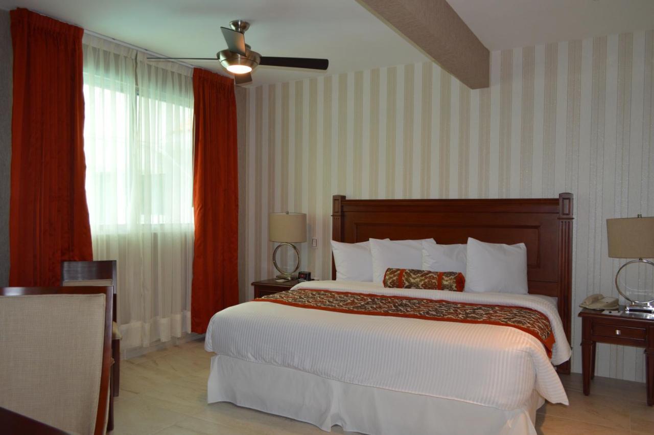 Hotel Villa Magna Poza Rica Eksteriør billede